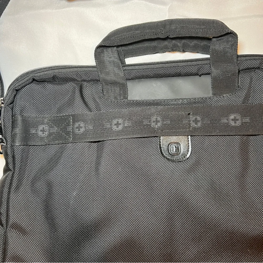 SwissGear Black and‎ Red Laptop Bag
